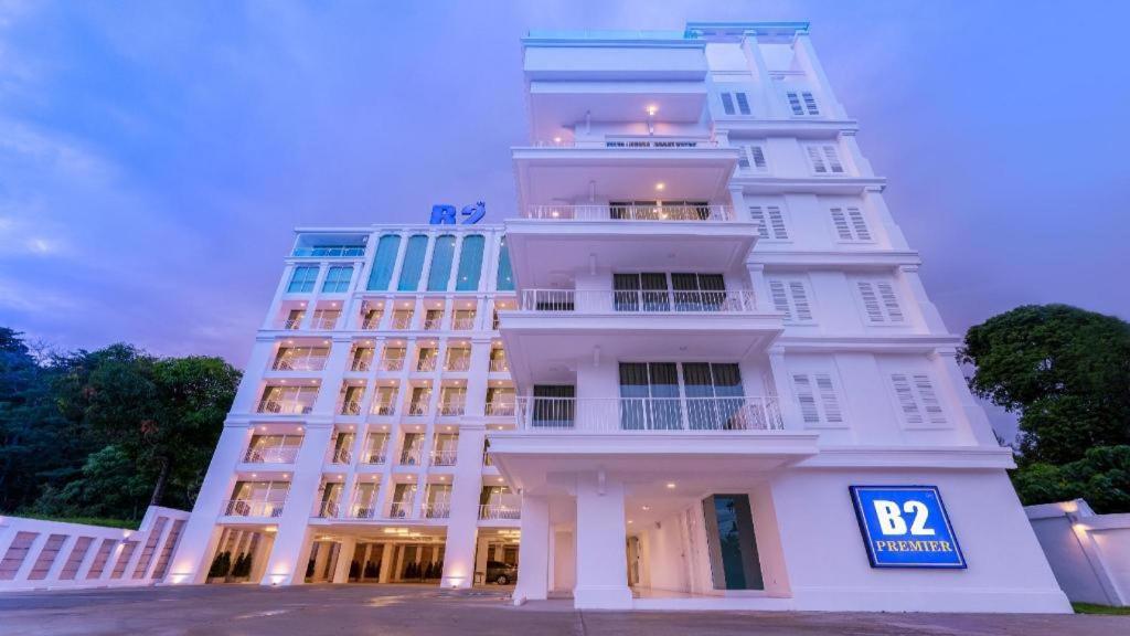 B2 Phuket Premier Hotel Patong Exteriér fotografie
